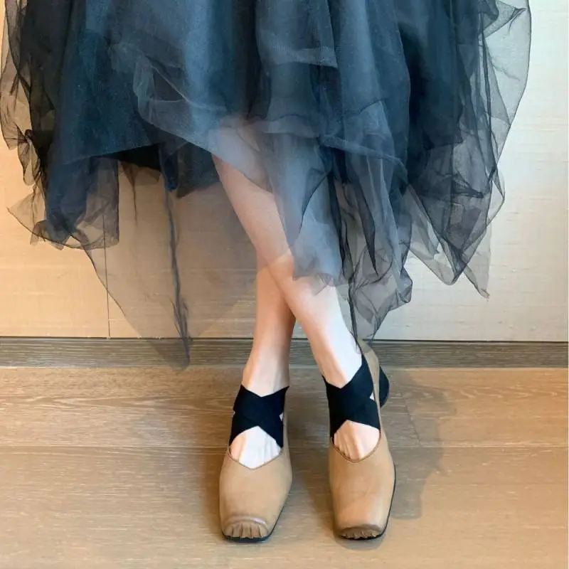 Fashionable Basics Mary Jane Shoes-2