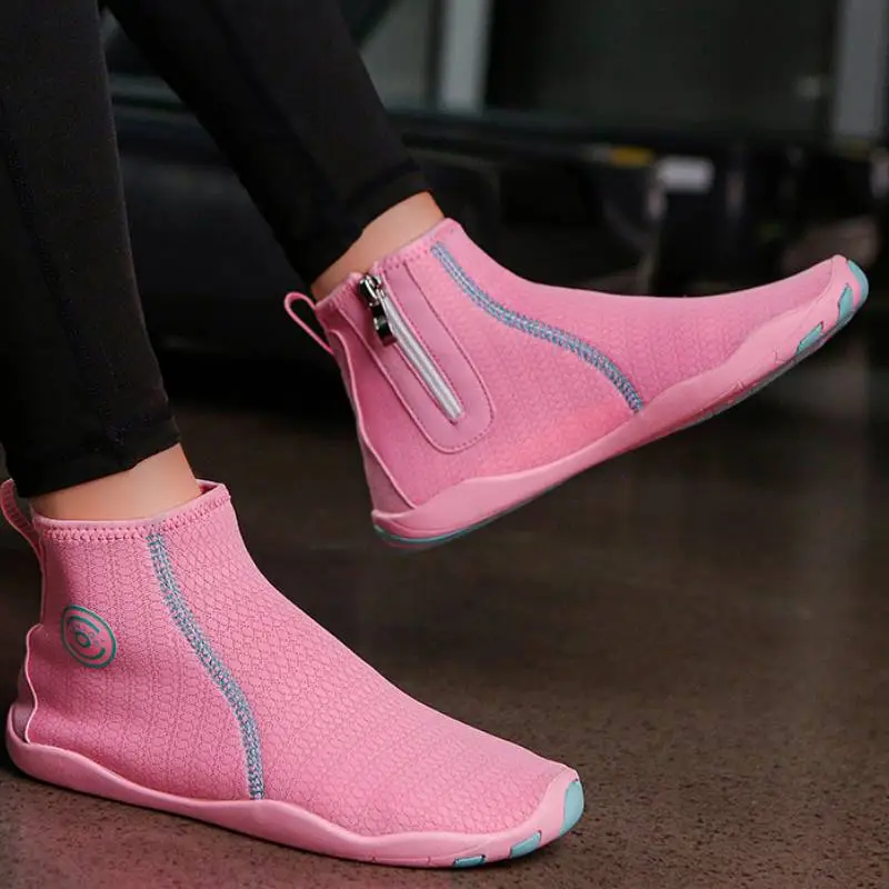 Outdoor Sporty River Trekking Shoes-4