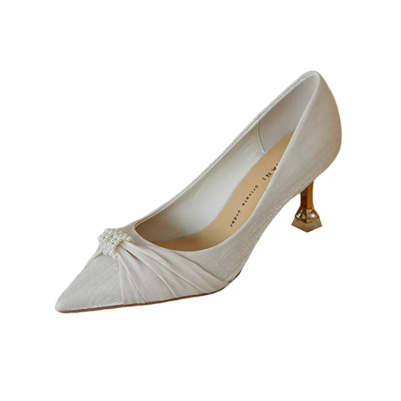 Fashionable Pearls High Heels-3