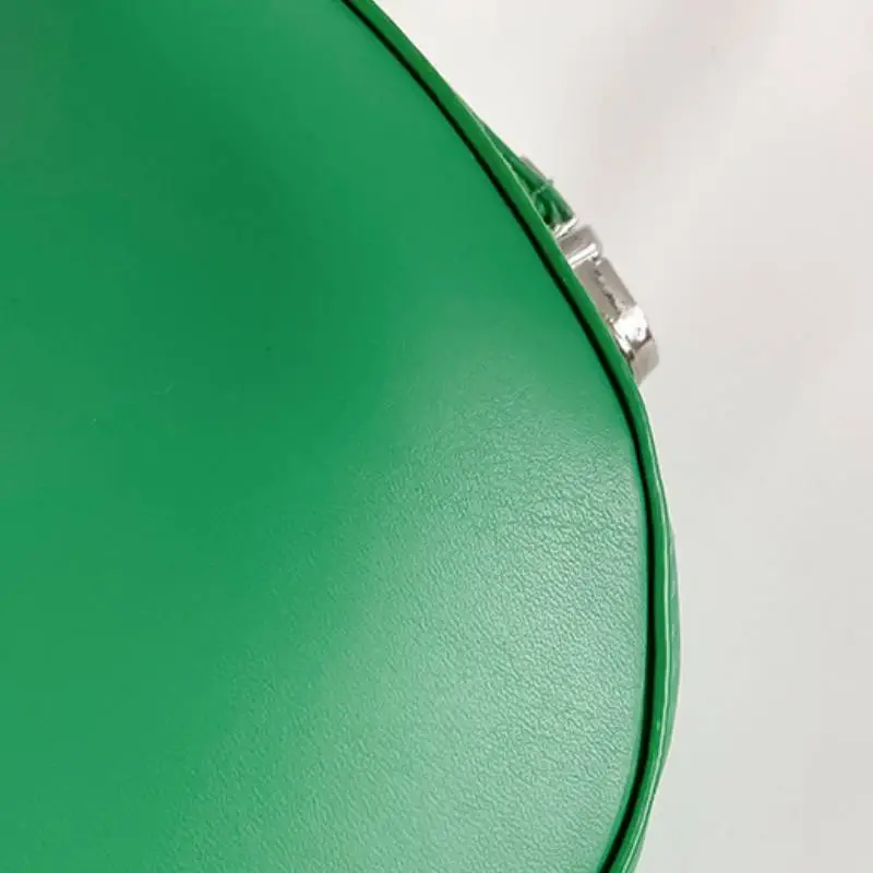 Fashionable Casual Shoulder Bag-10