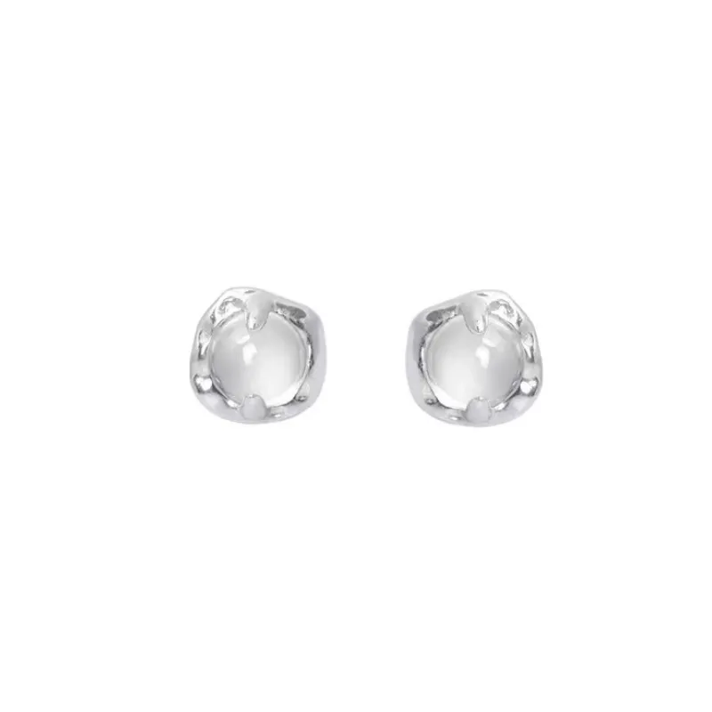 Fashionable Basics Ear Stud-0