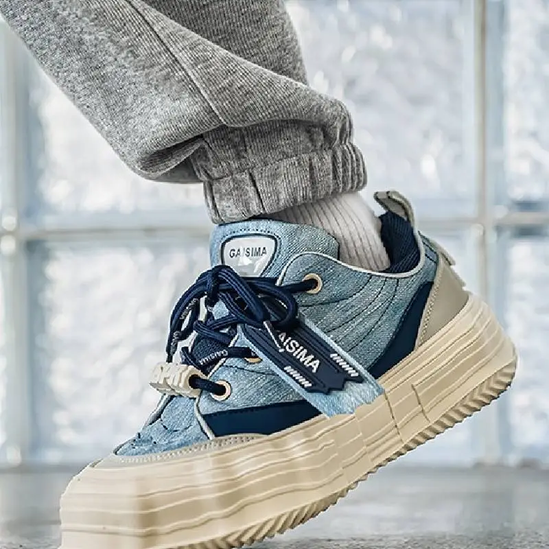 Sports Casual Stylish Skateboarding Shoes-1