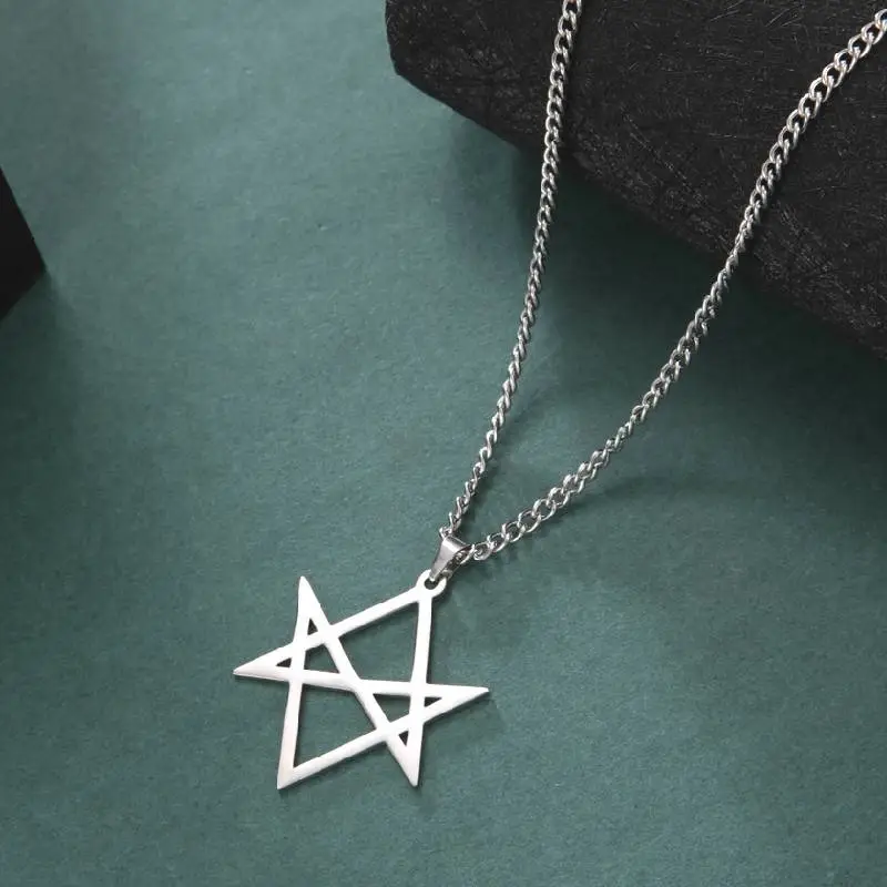 Simple Basics Necklace Man-1