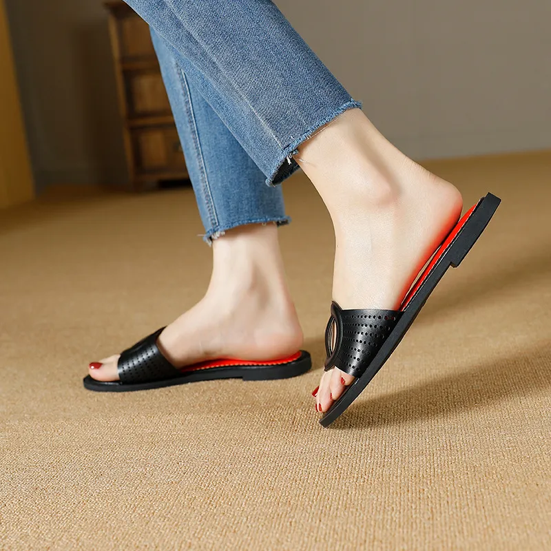 Simple Contrast Color Flip Flops-8