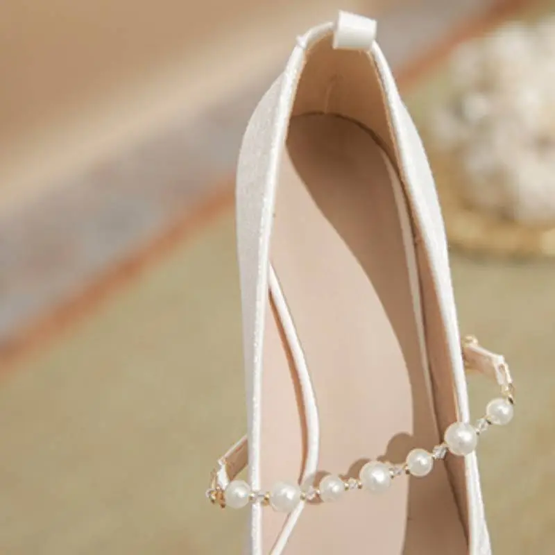 Fashionable Pearls High Heels-12