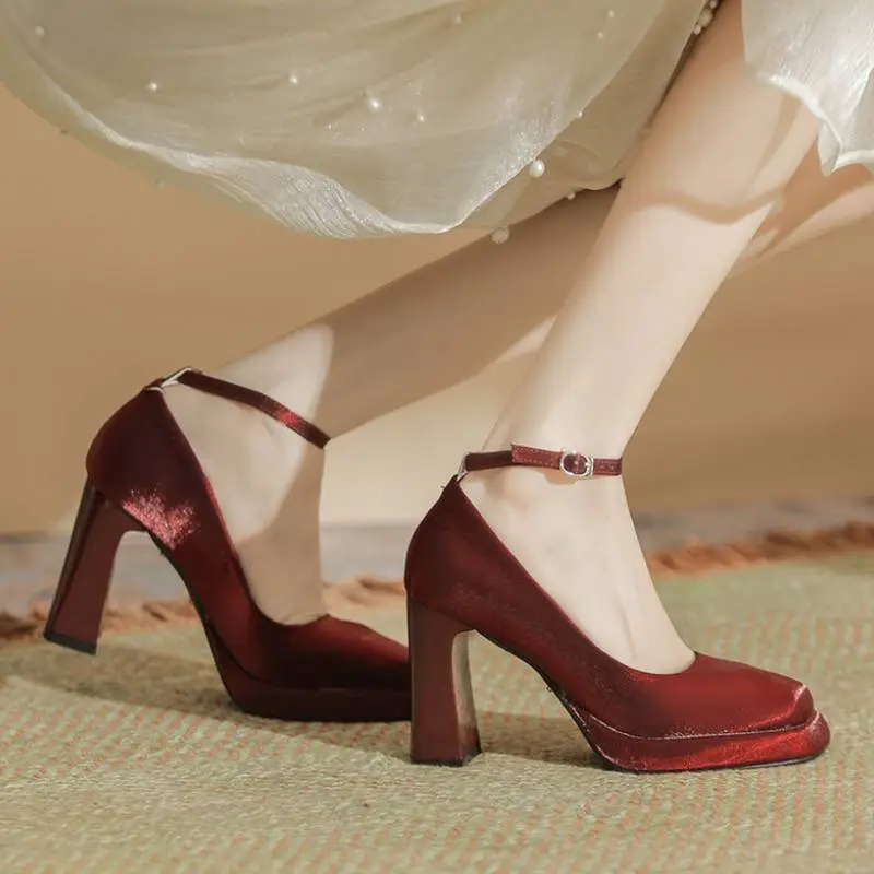Elegant Plain High Heels-5