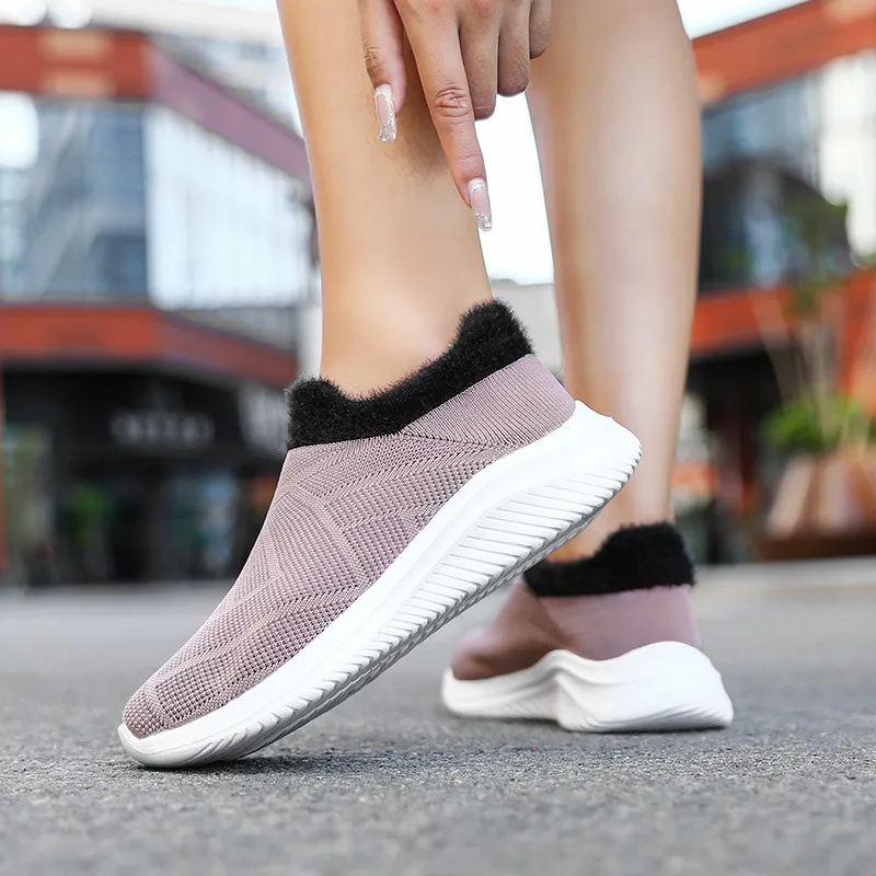 Simple Breathable Slip On Shoes-4