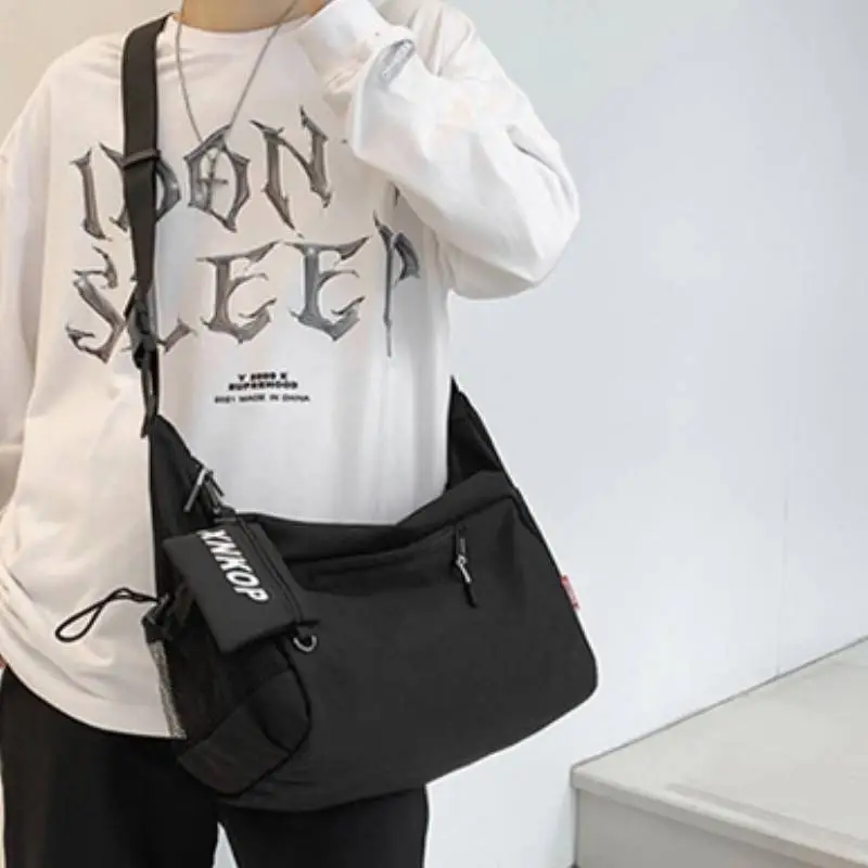 Simple Fashionable Crossbody Bag-12