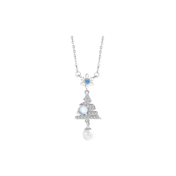 Fashionable Basics Necklace