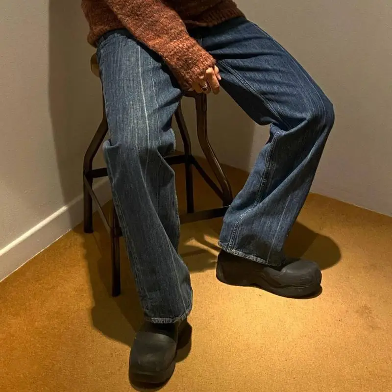 Fashionable Washed Jeans-3