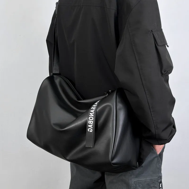 Fashionable Simple Trendy Crossbody Bag-1