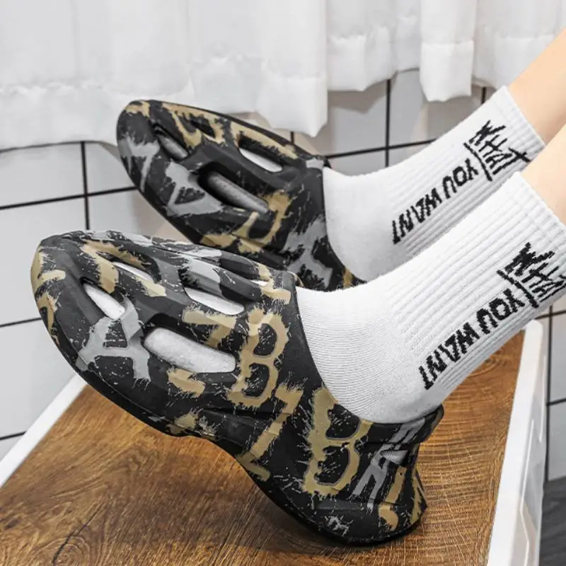 Sports Fashionable Clogs-2