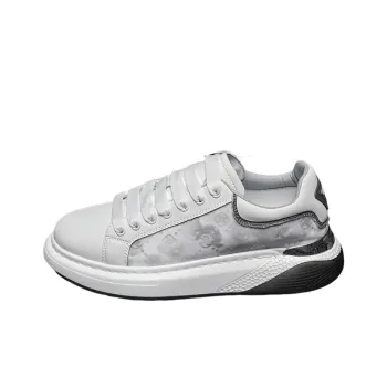 Trendy Casual Thick Soled Shoes