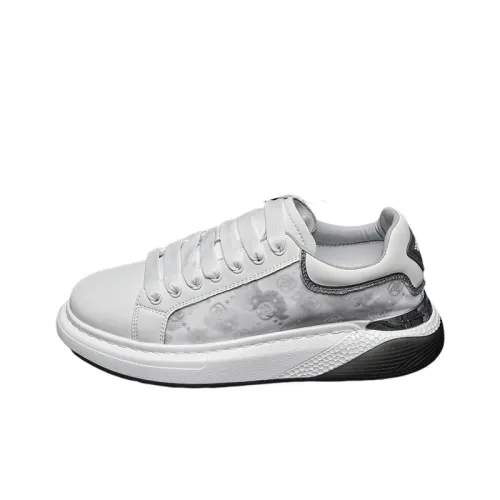Trendy Casual Thick Soled Shoes