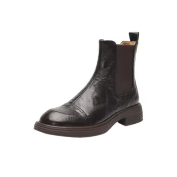 Simple Plain Chelsea Boot