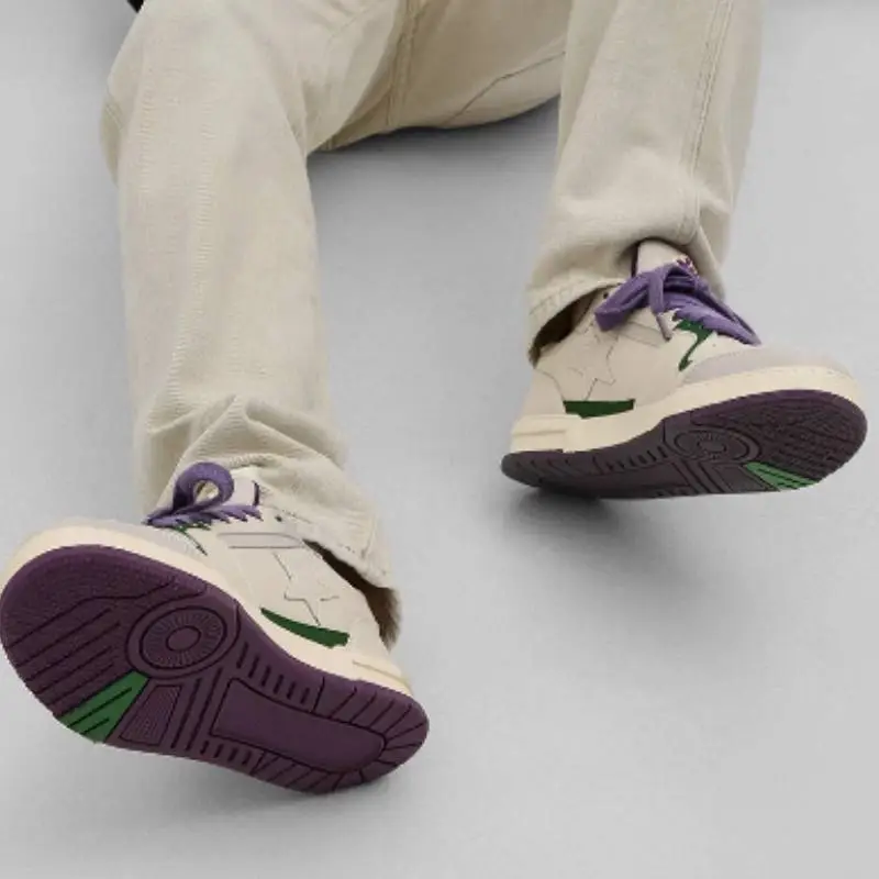 Sports Casual Skateboarding Shoes-1