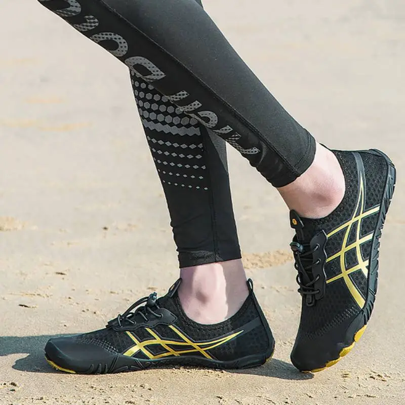 Breathable Sporty River Trekking Shoes-11