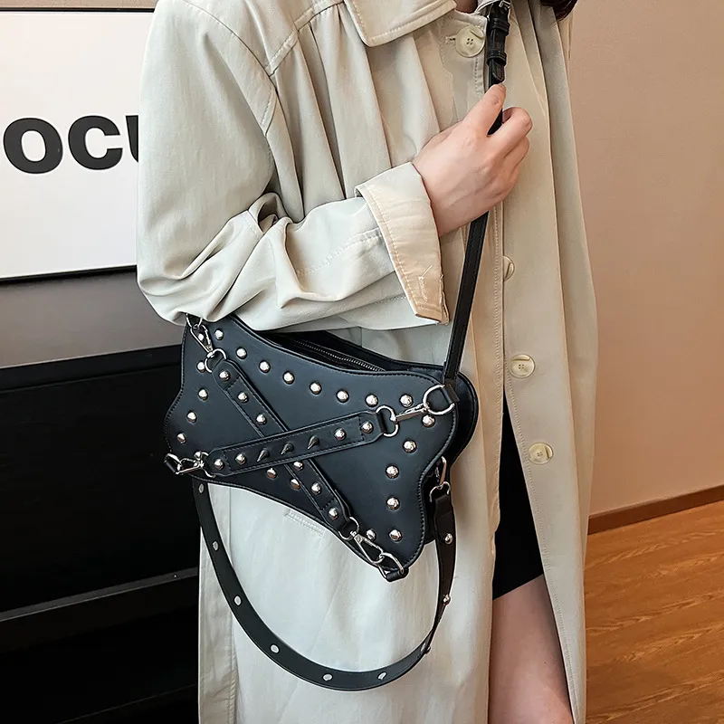 Glamorous Punk Shoulder Bag-1