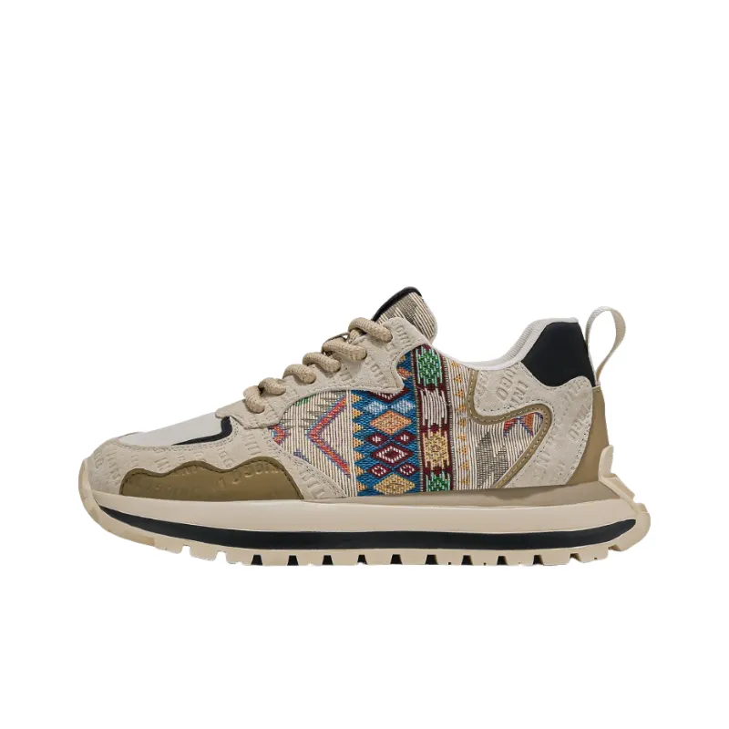 Fashionable Embroidery Lifestyle Shoes-6