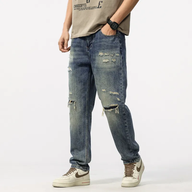 Trendy Embroidered Jeans-3