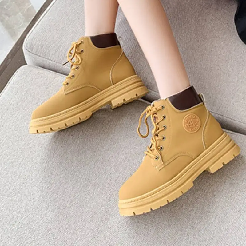 Retro Fashion Outdoor Boots-2