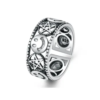 Fashionable Five Pointed Star Smiley Face Ring