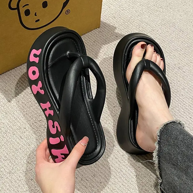 Fashionable Basics Flip Flops-2