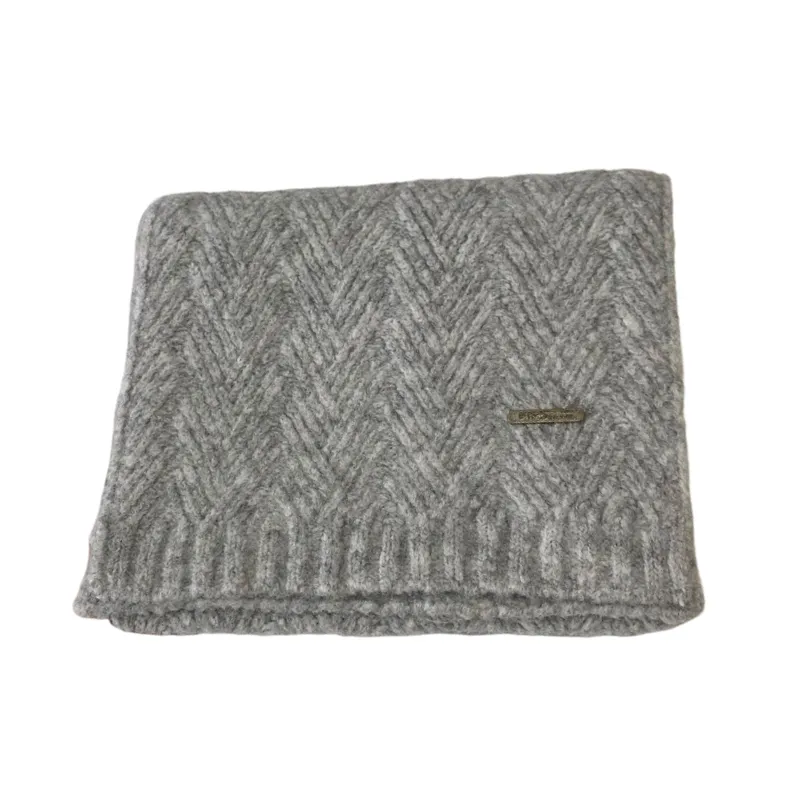 Fashionable Basics Knit Scarf-3
