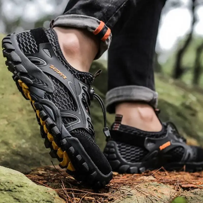 Basics Sporty Hiking Shoes-1