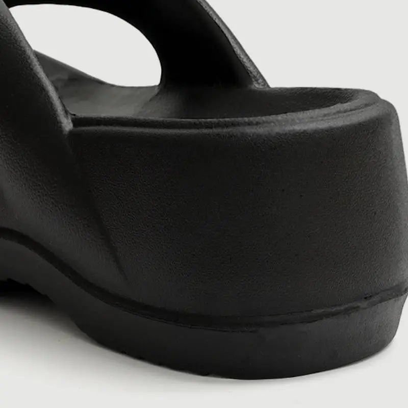 Fashionable Plain Flip Flops-6