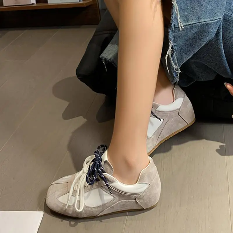 Retro Simple Lifestyle Shoes-5