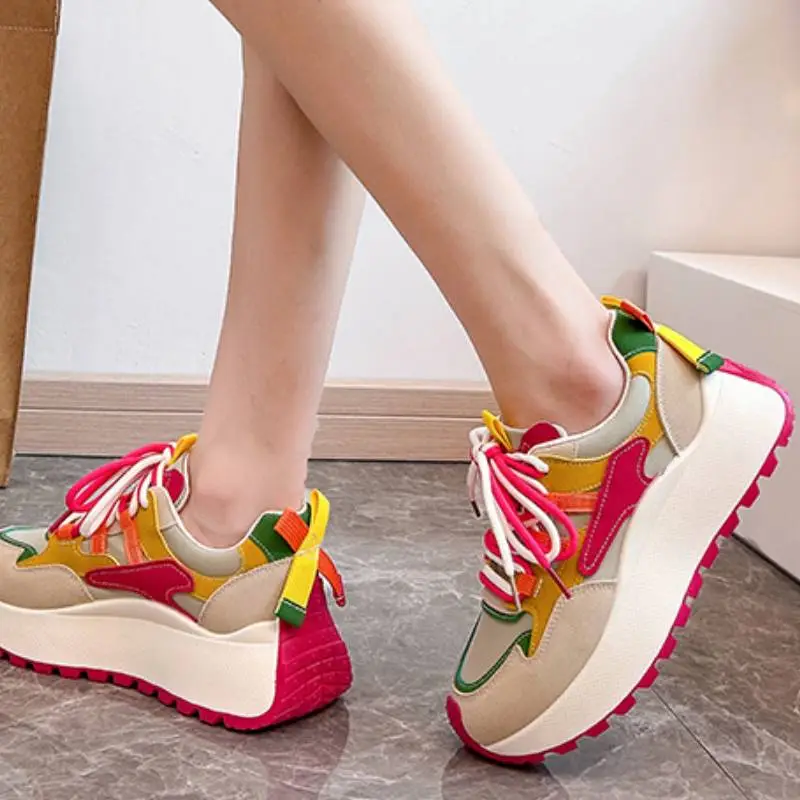 Fashionable Sporty Lifestyle Shoes-4