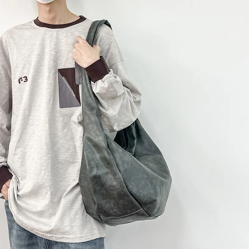Fashionable Simple Crossbody Bag-1