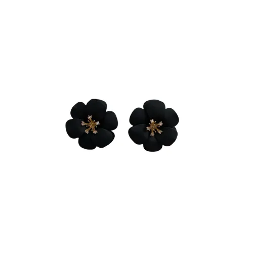 Simple Fashionable Ear Stud