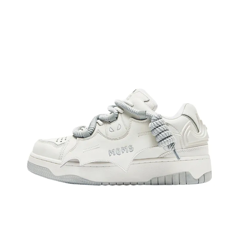 Bat Thick soled Street Height increasing Board Shoes