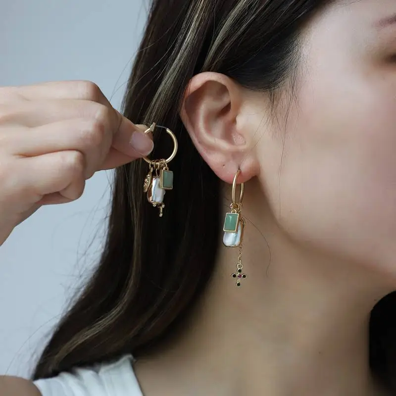 Fashionable Metal Earring-1
