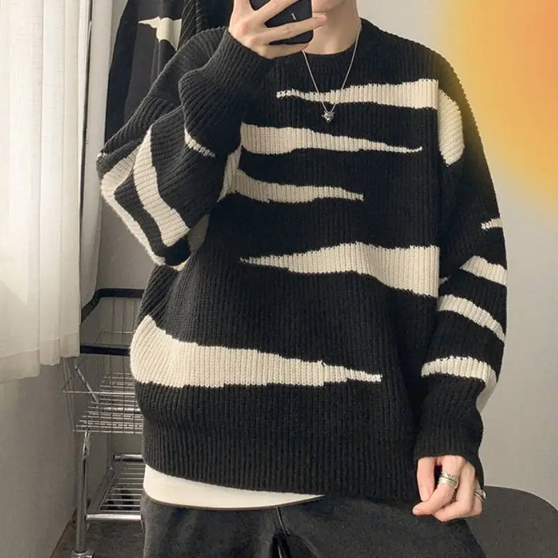 Loose Simple Sweater-1