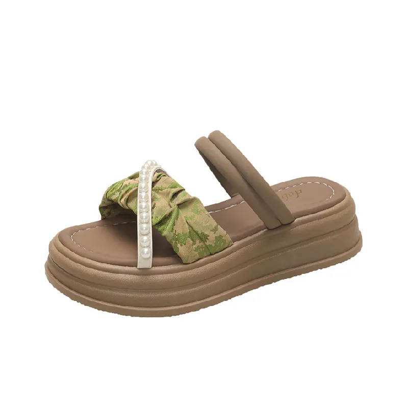 Fashionable Pearls Beach Sandals-3