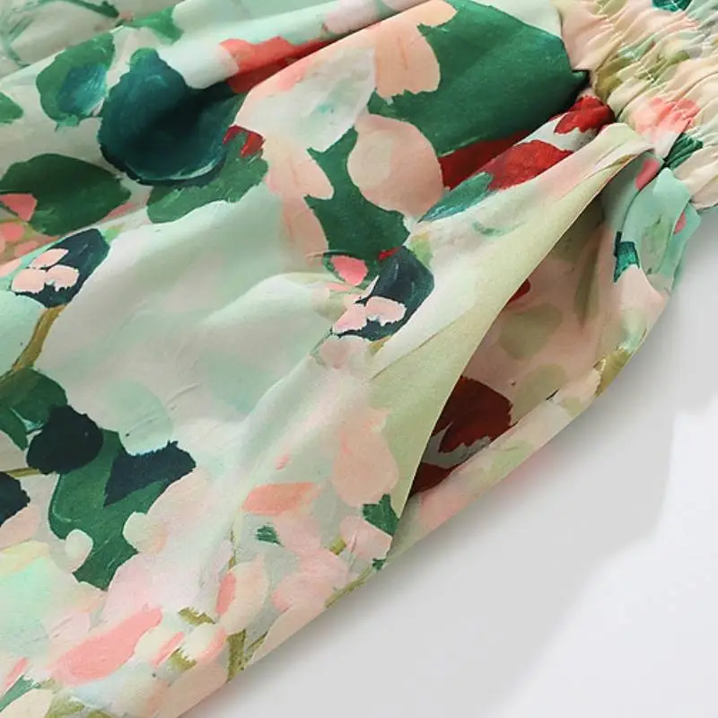 Retro Printed Polyester Casual Shorts-3