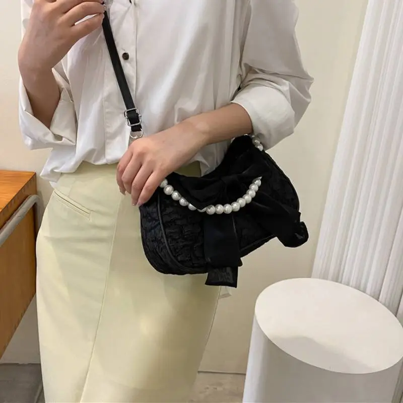 Retro Basics Shoulder Bag-1
