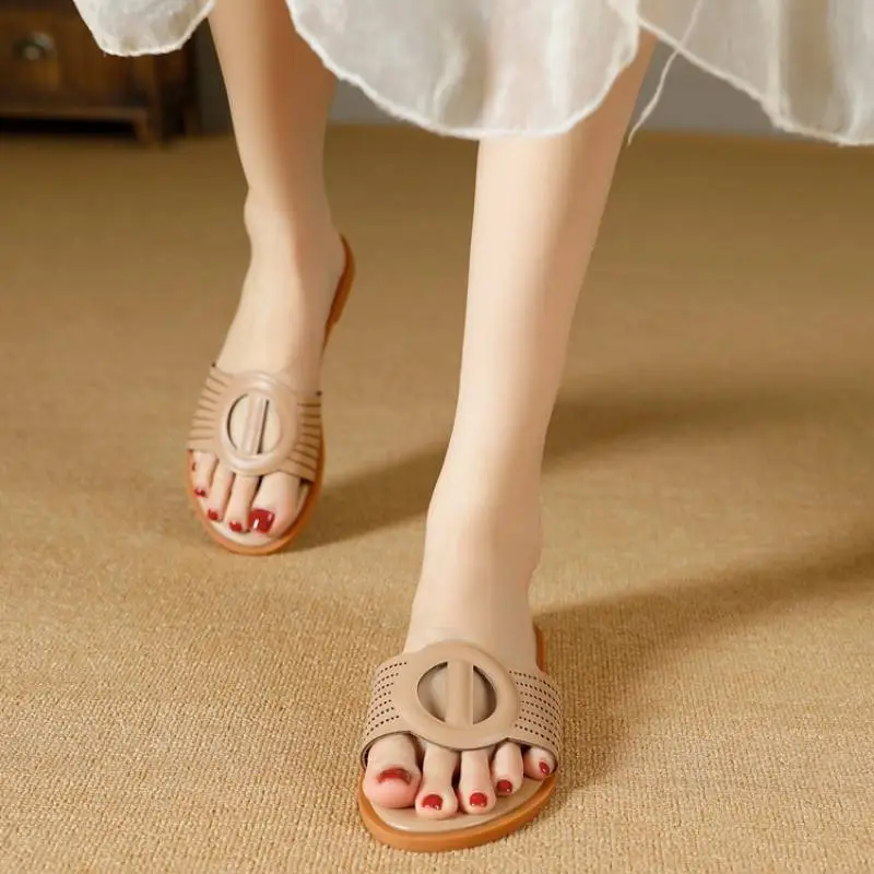 Simple Contrast Color Flip Flops-5