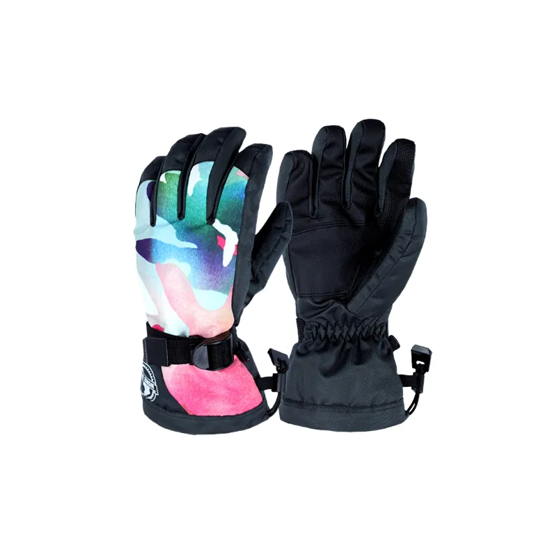 Fashionable Basics Ski Gloves