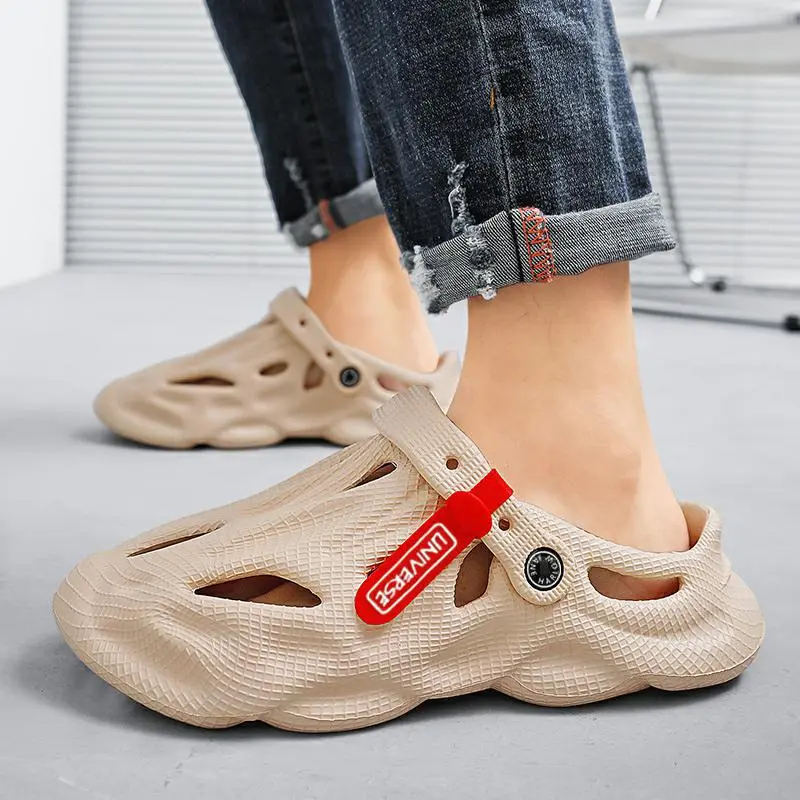 Fashion Breathable Clogs-4