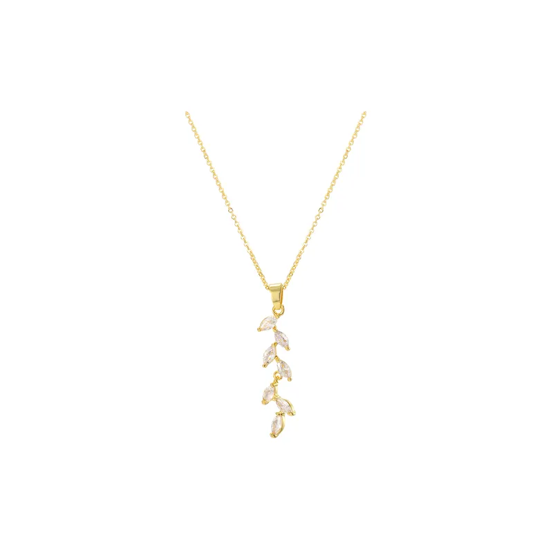 Fashionable Basics Necklace-2