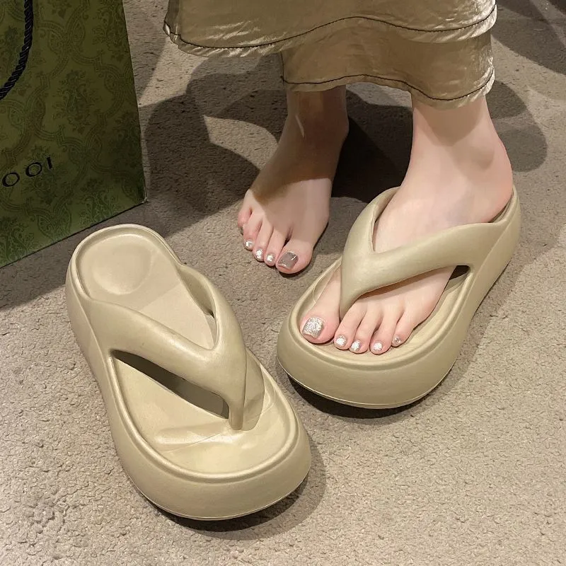 Basics Fashionable Flip Flops-11