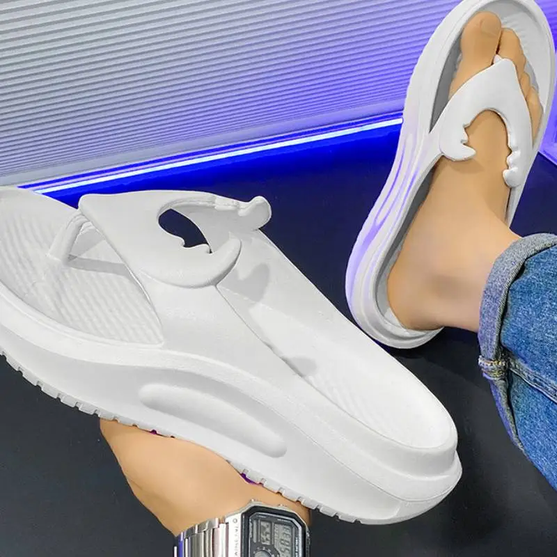 Sporty Simple Flip Flops-6