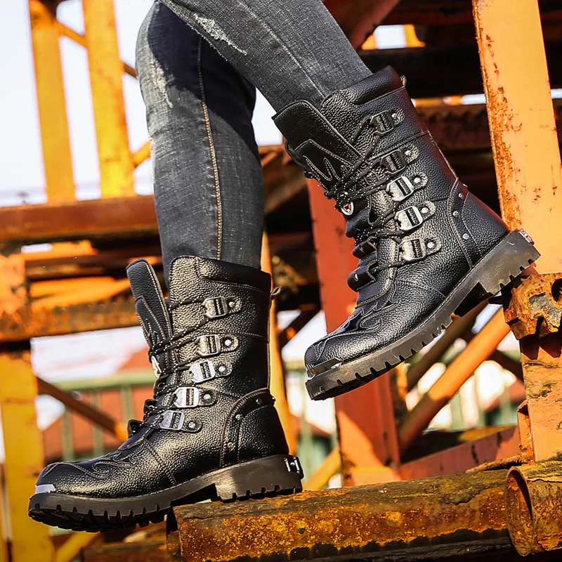 Fashionable Lightweight Martin Boot-1