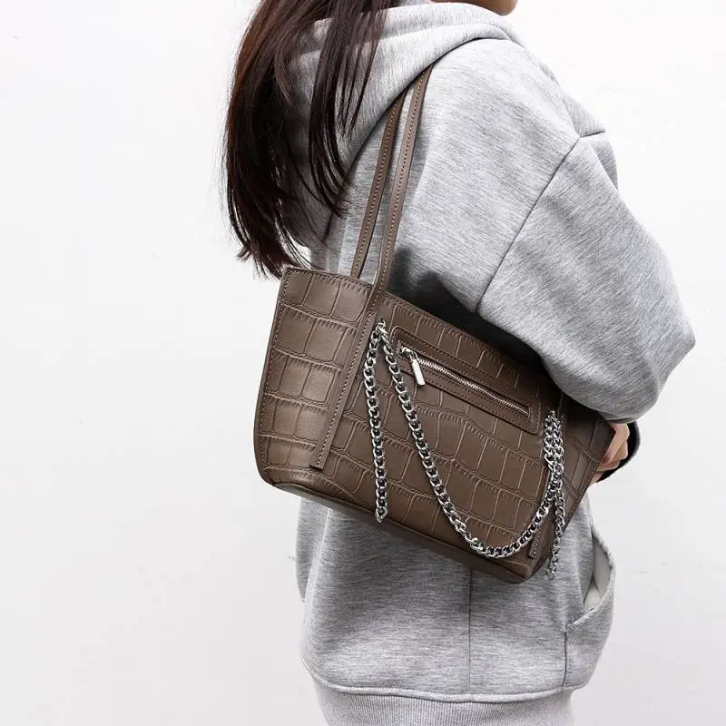 Retro Simple Shoulder Bag-1