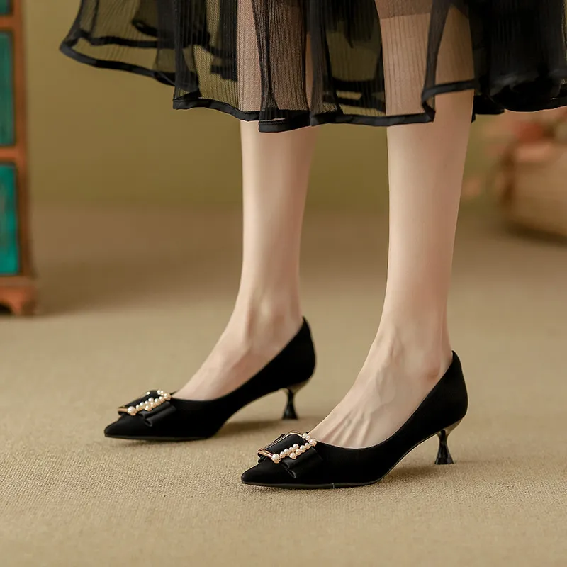 Elegant Fashionable Women'S Casual Shoes-1