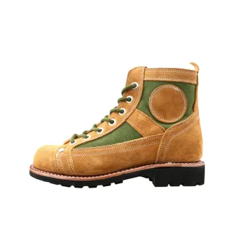Funky Simple Outdoor Boots